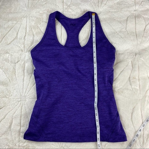 FILA Racer Back Workout Tank w built in bra - Picture 6 of 11